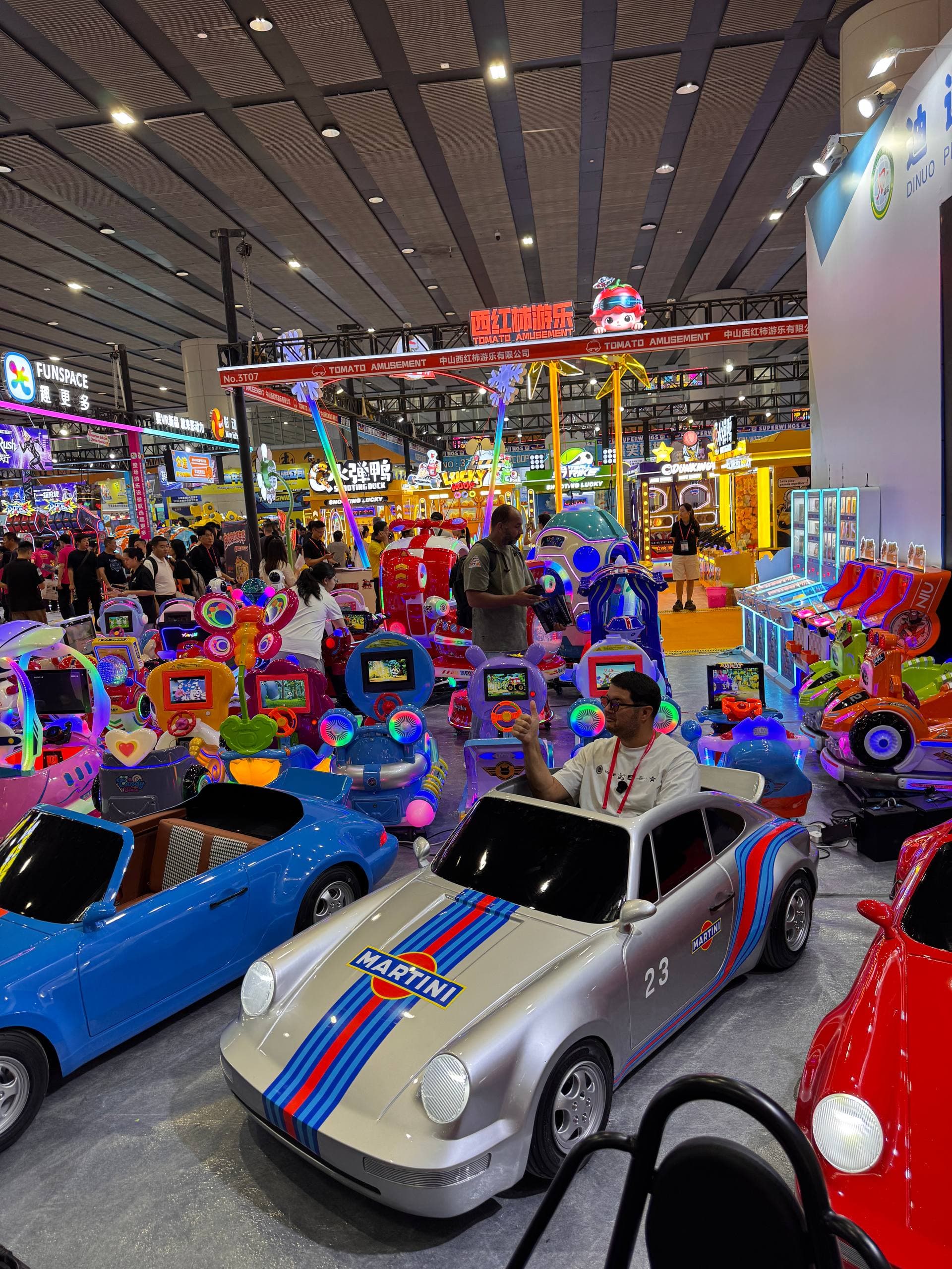Зал 18-й GTI China Expo 2026 с игровым и развлекательным оборудованием
