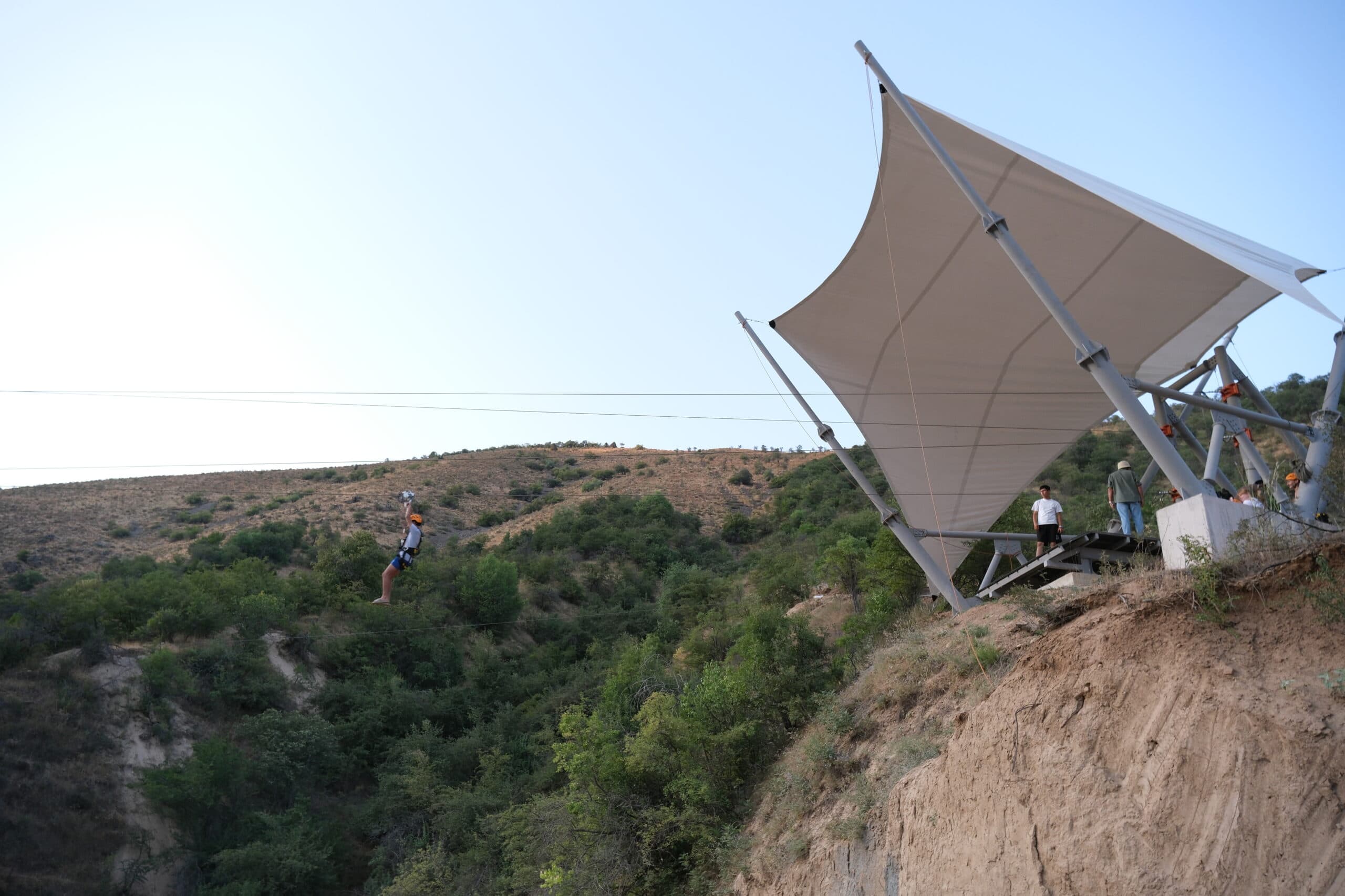 Команда Uzamuse ECO успешно реализовала экстремальные аттракционы в Ugam River!